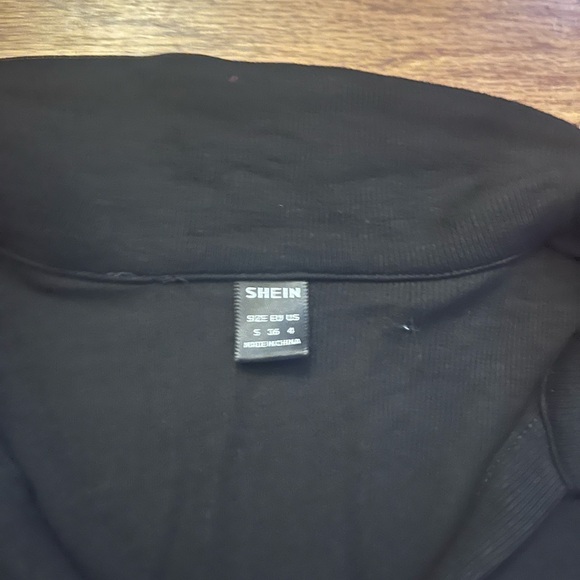 Black color dress - Picture 3 of 3